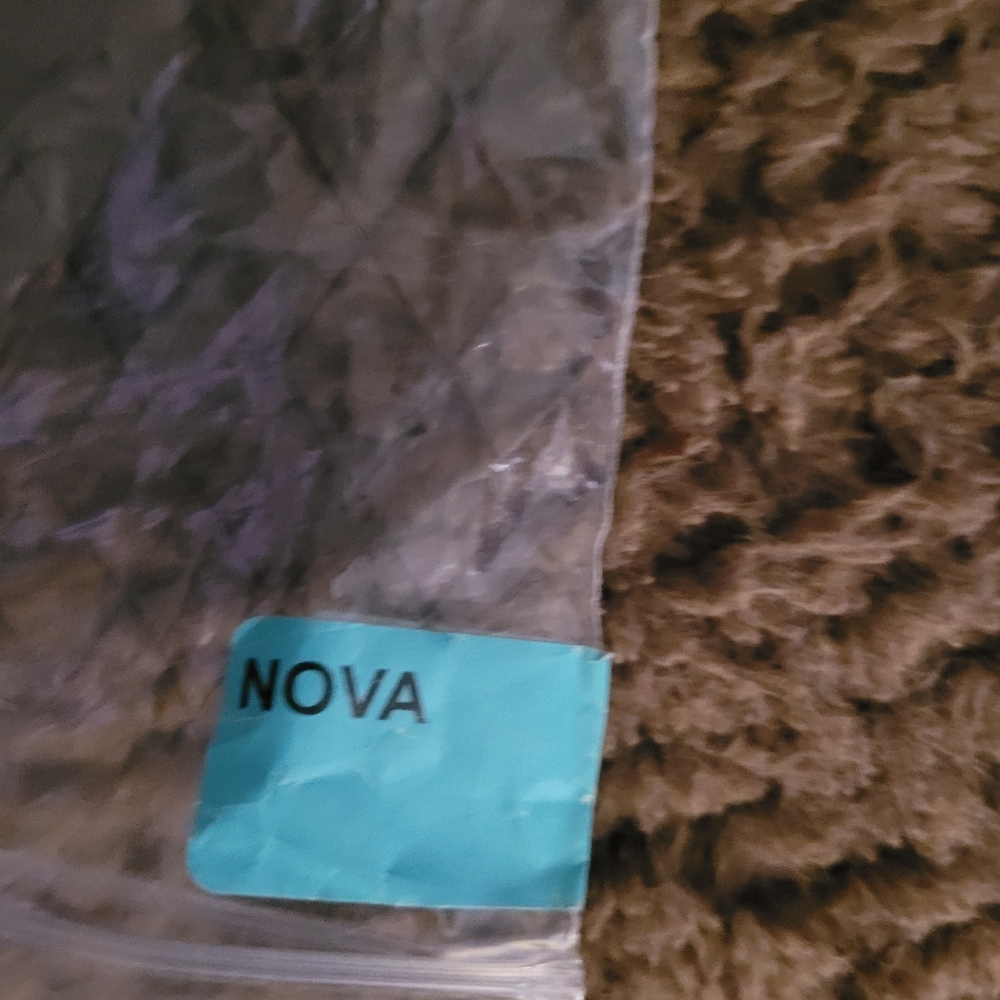Pointe Shoes - Picture 4 of 5
